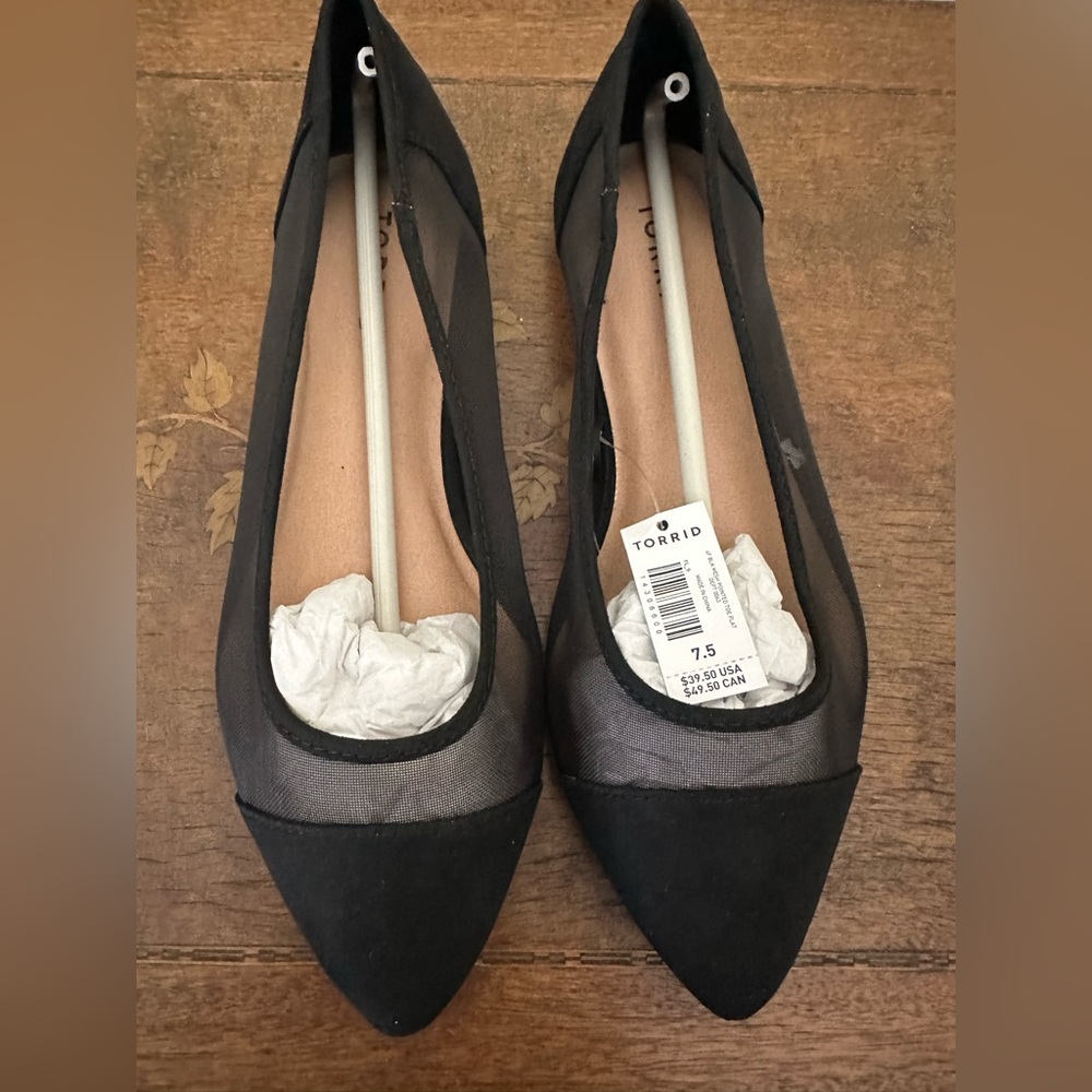 Torrid flats 7.5 Wide